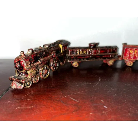 Antique Kilgore Cast Iron Toy Floor Train 4-piece set engine locomotive caboose